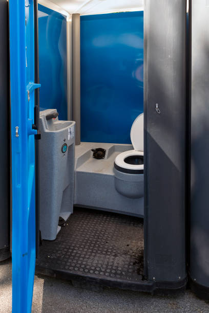 Best Portable bathroom rental  in Gainesville, TX